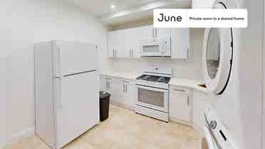 3 BR in New York City