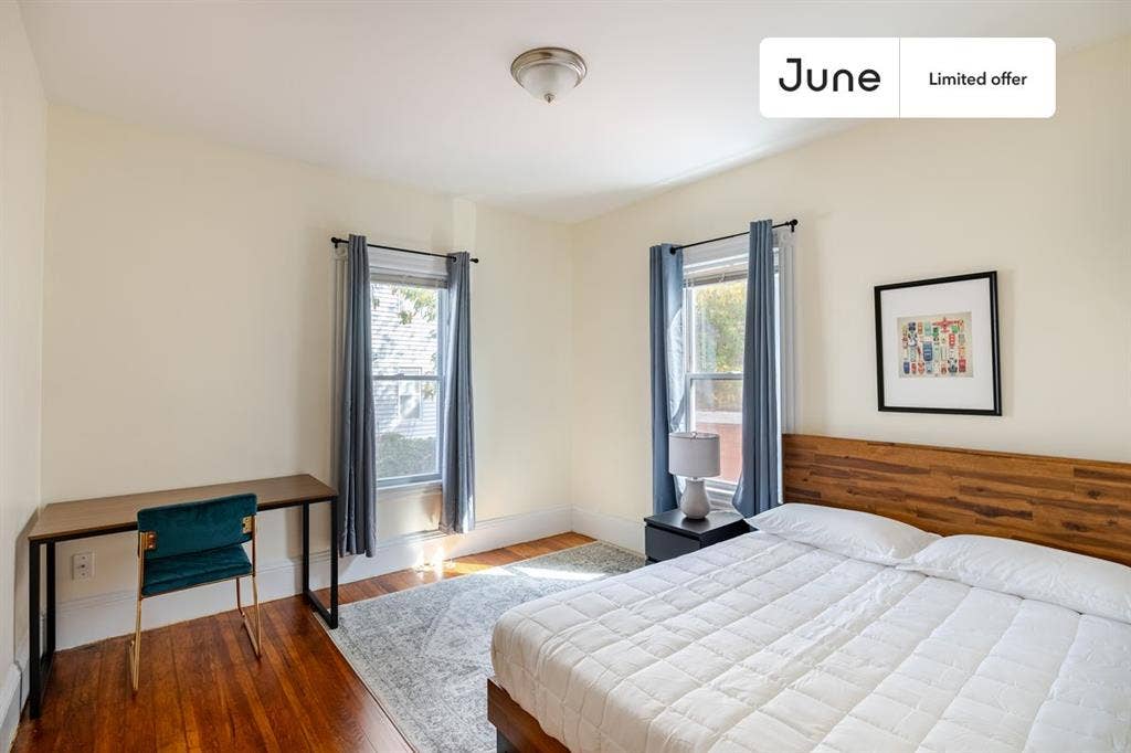 4 BR in Boston