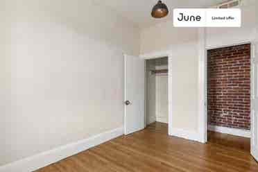 4 BR in Boston