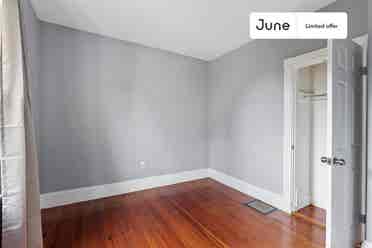 4 BR in Boston