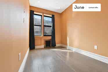 3 BR in New York City