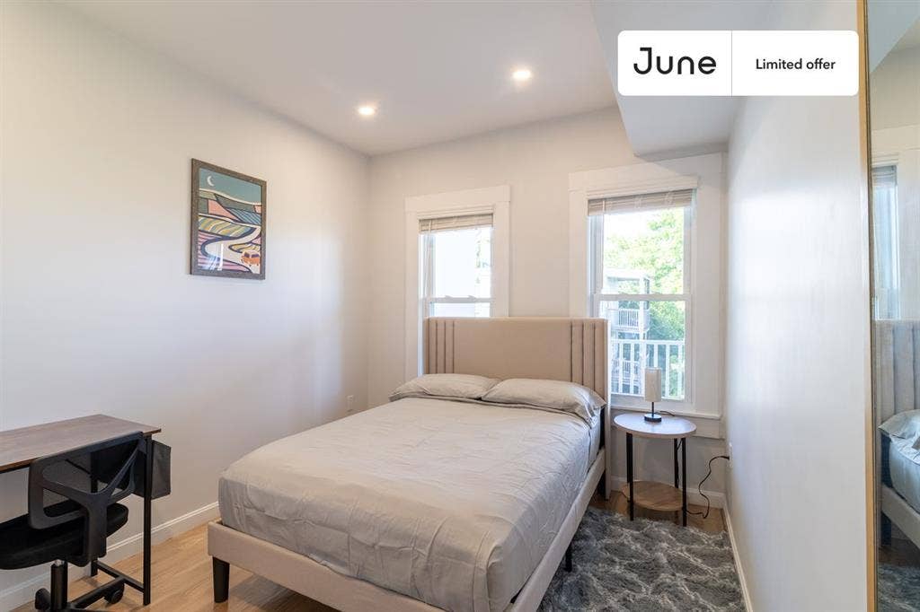 3 BR in Boston