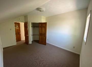 2 Bedroom Apartment in Topsham, ME