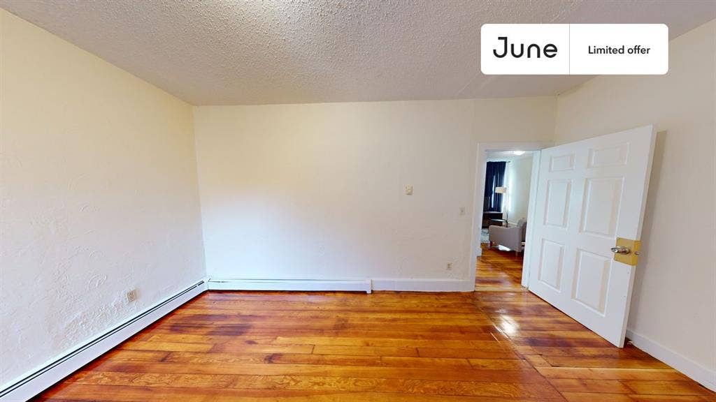 3 BR in Boston