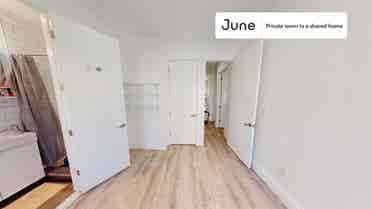 3 BR in New York City