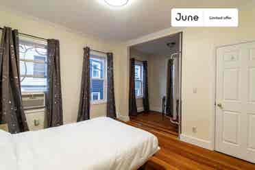 4 BR in Boston