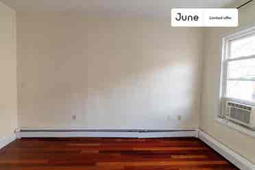 4 BR in Boston