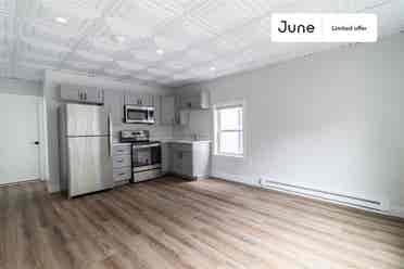 1 BR in Boston