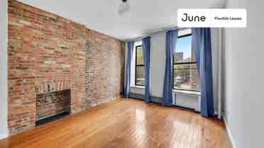 2 BR in New York City