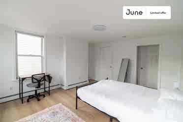 4 BR in Boston