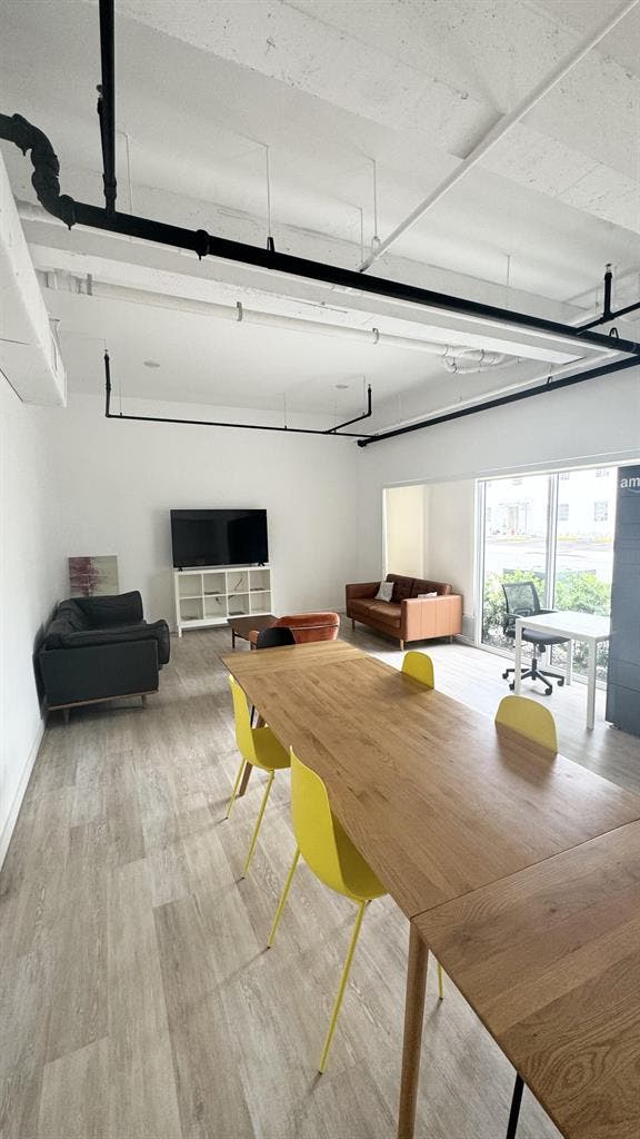 Fully Furnished Room w/ Utilities