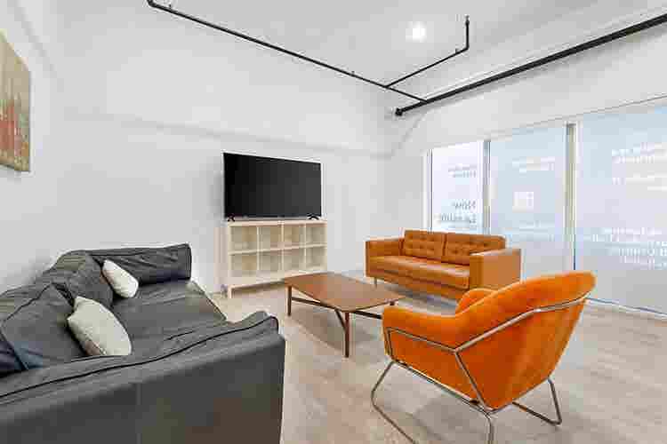 Fully Furnished Room w/ Utilities
