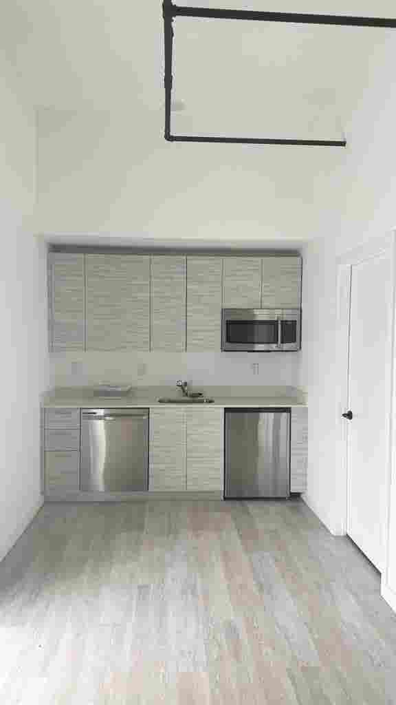 Fully Furnished Room w/ Utilities