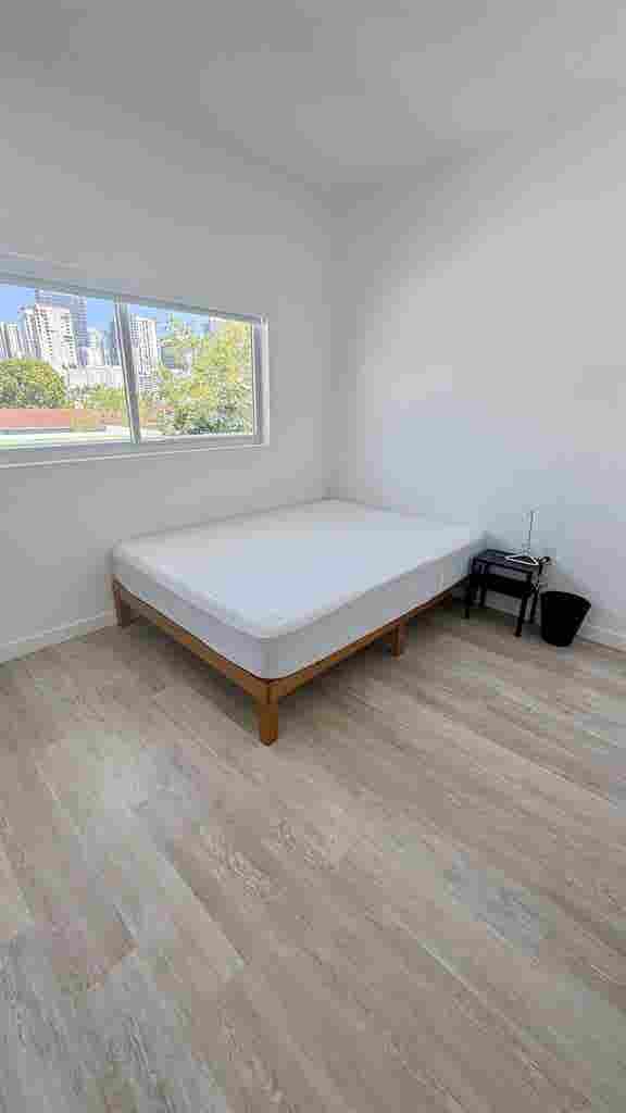 Fully Furnished Room w/ Utilities