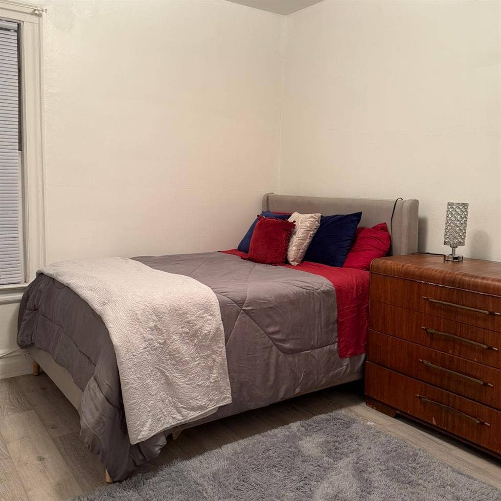 Furnished large bedroom in Flatbush