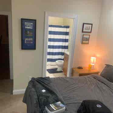 Master Bedroom for rent - VB