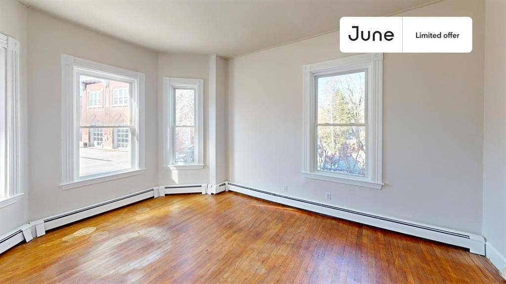 3 BR in Boston