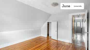 4 BR in Boston