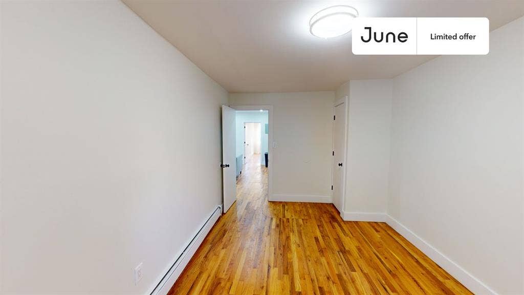 3 BR in New York City