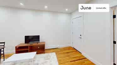 3 BR in New York City