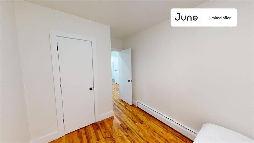 3 BR in New York City