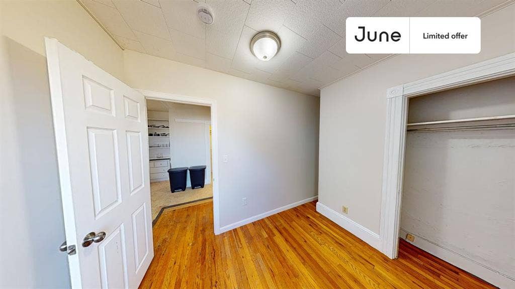 3 BR in Boston