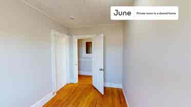 4 BR in Boston