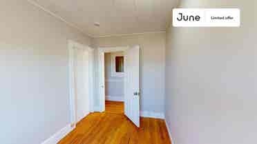 4 BR in Boston