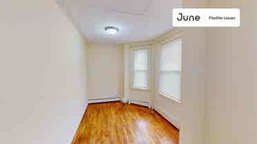 4 BR in Boston