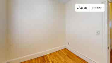 4 BR in Boston