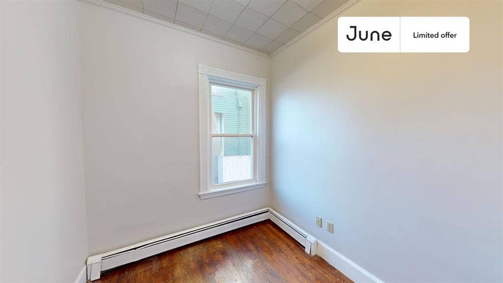 3 BR in Boston