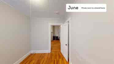 4 BR in Boston