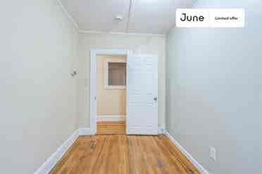 4 BR in Boston