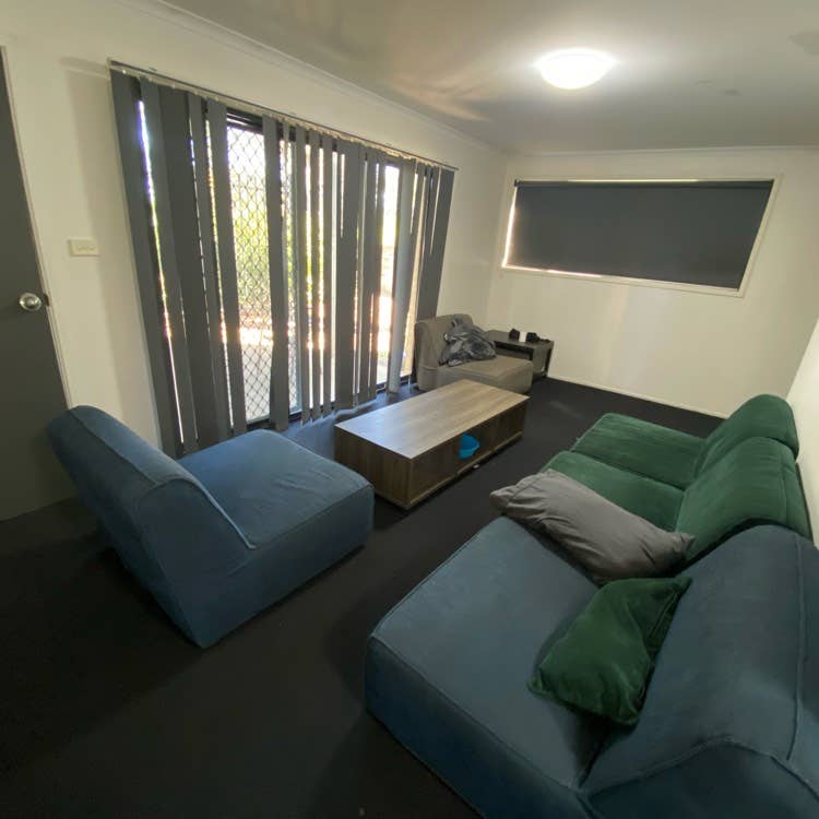 MALE ONLY ACCOMMODATION