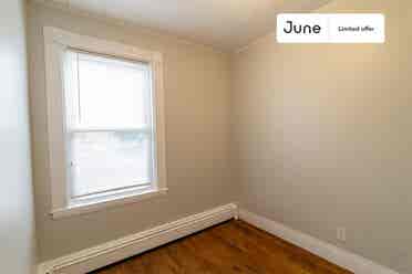 4 BR in Boston