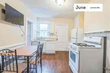 4 BR in Boston