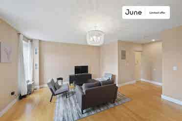 2 BR in New York City