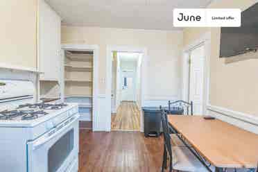 4 BR in Boston