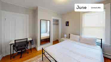 4 BR in Boston