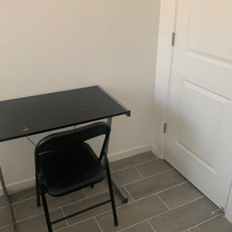 Room for Rent in Fair Oaks