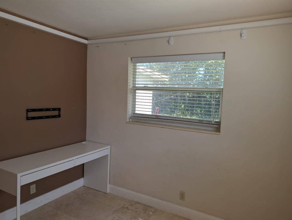 Room for rent, cul-de-sac/quiet