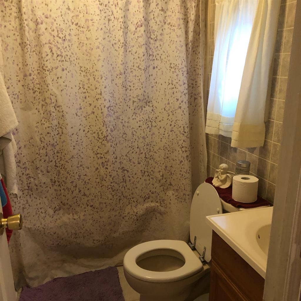 Room for rent in North East, Md.