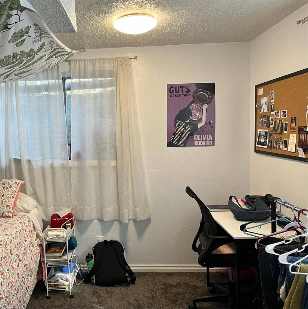 private female room for rent