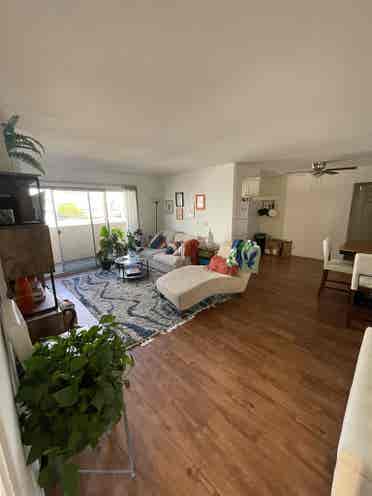 Mar Vista Apartment Available DEC1!