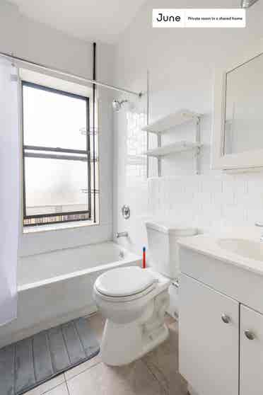 2 BR in New York City