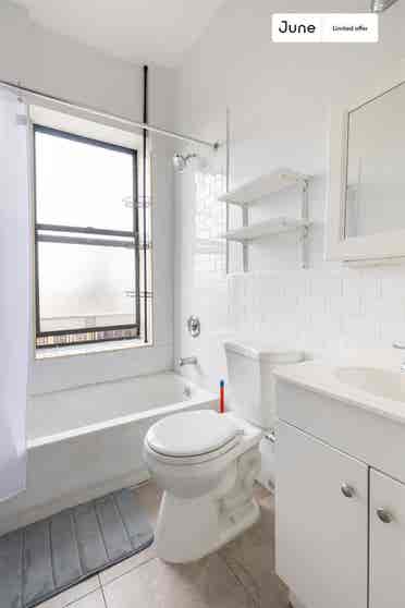 2 BR in New York City