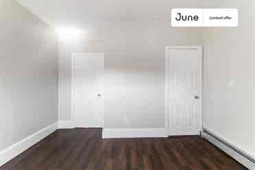 4 BR in Boston