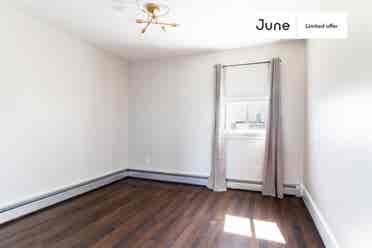 4 BR in Boston