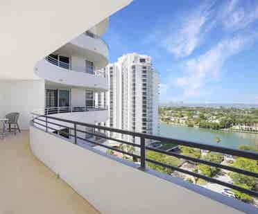 Two bedroom apartment Miami