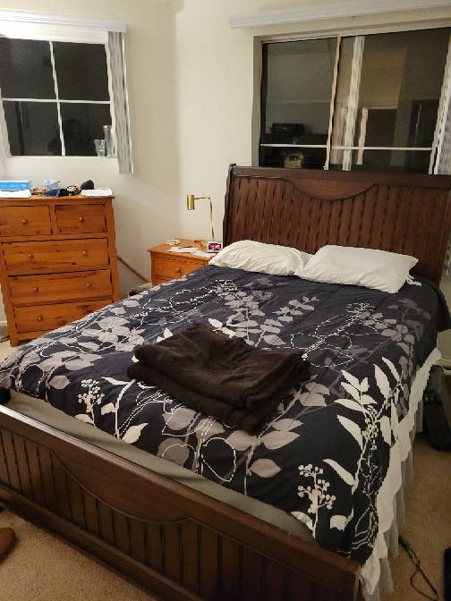 Roommate - XL 2 Mstr Apt in Irvine